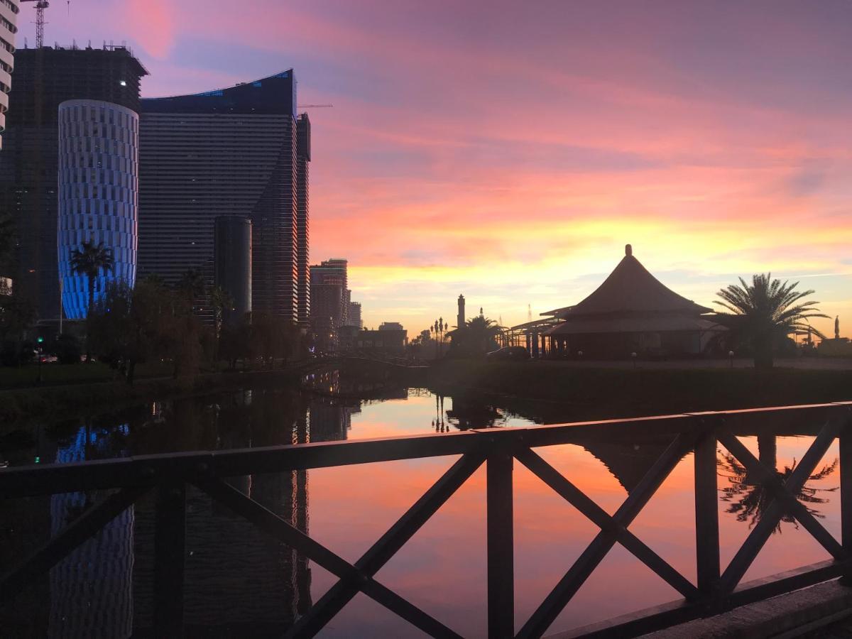 Batum City エクステリア 写真